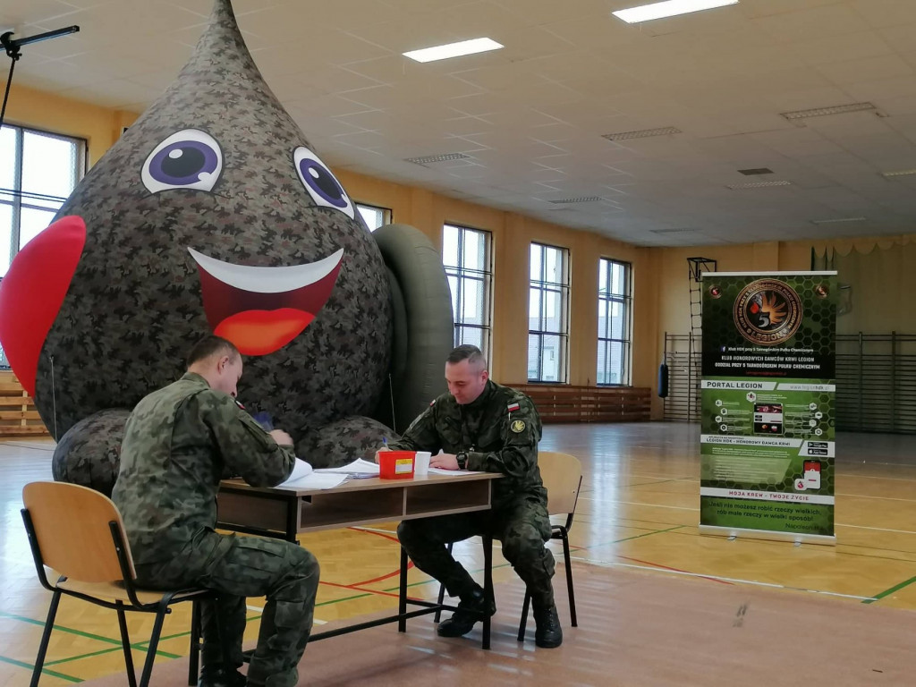 Akcja w koszarach. Oddali krew