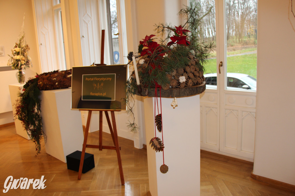 Wieńce adwentowe i nie tylko. Florystyczne cuda w CEKUŚ