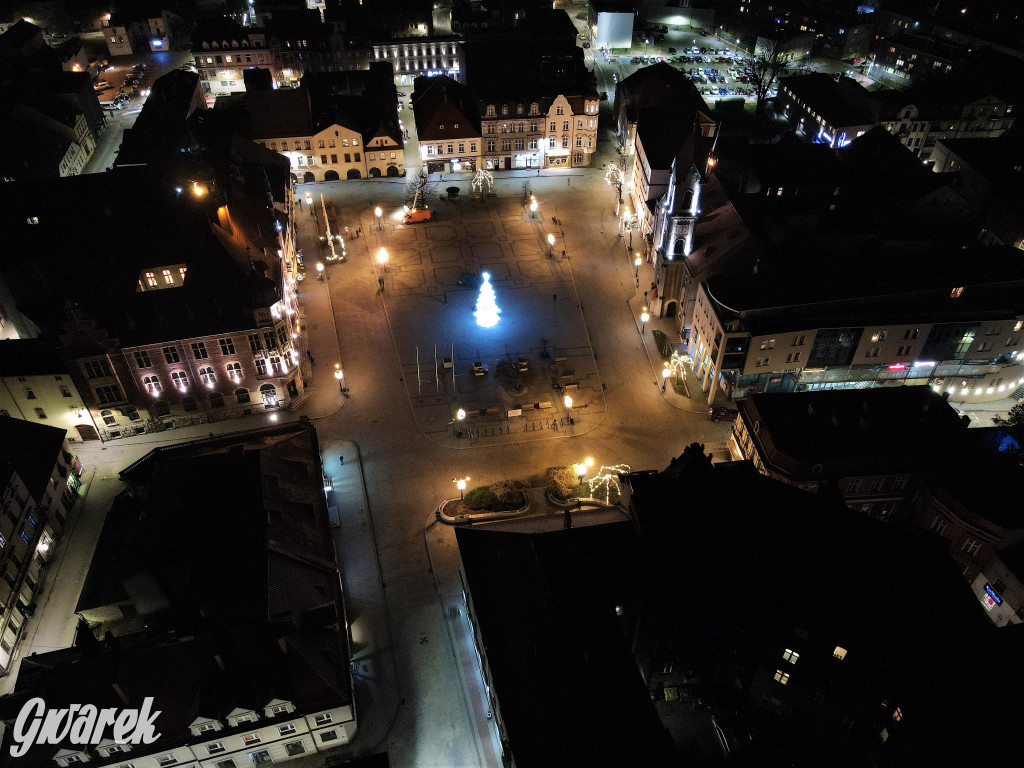 Tarnowskie Góry. Rynek gotowy na Boże Narodzenie