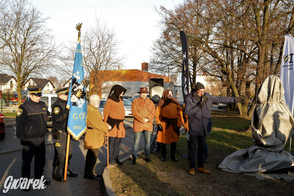 Tarnowskie Góry. Figura gwarka oficjalnie odsłonięta