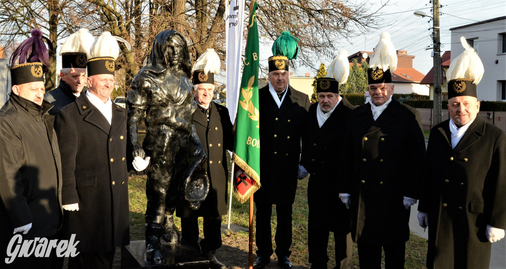 Tarnowskie Góry. Figura gwarka oficjalnie odsłonięta