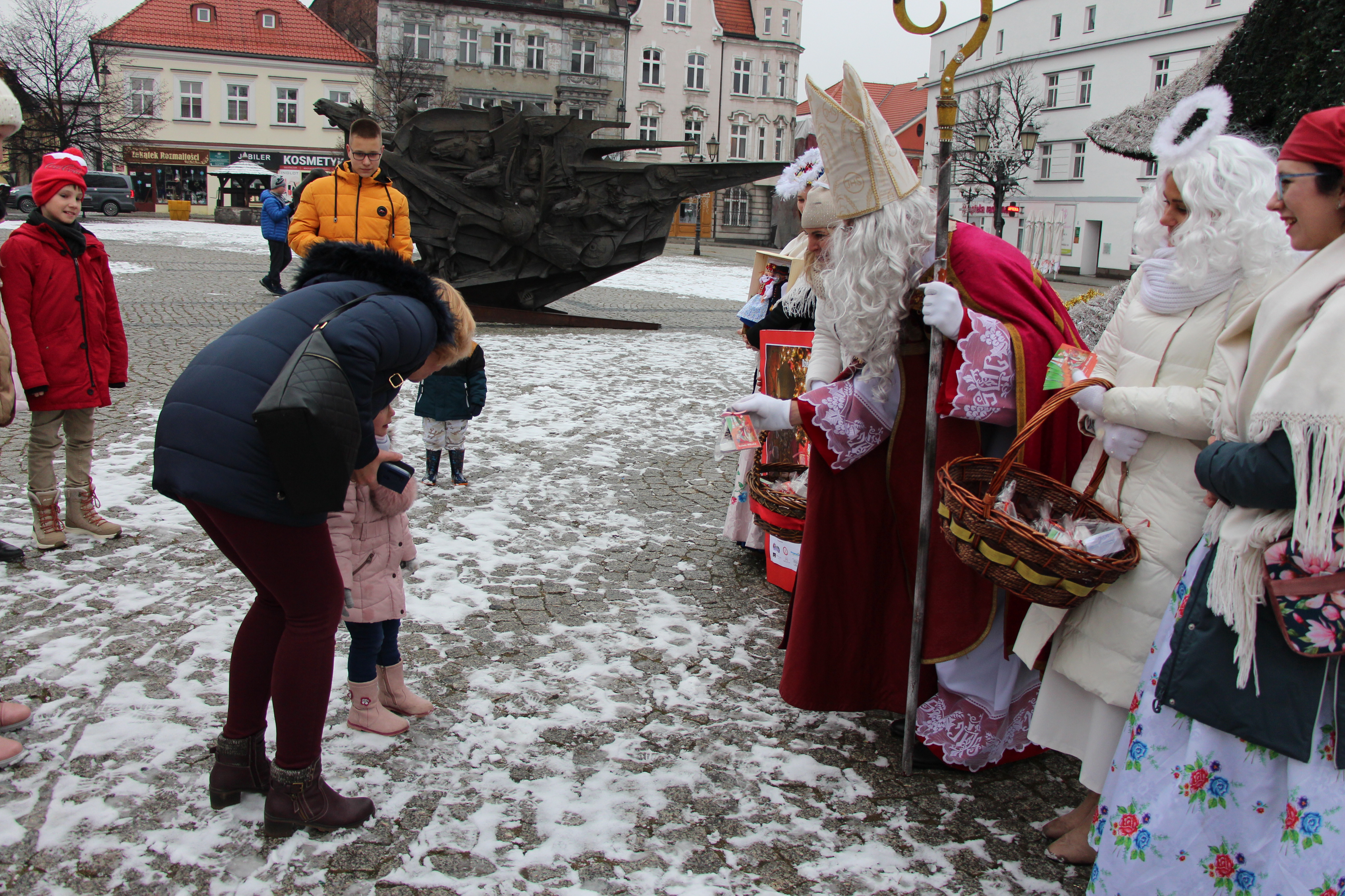 2 tysiące upominków. Dzieło Świętego Mikołaja w akcji