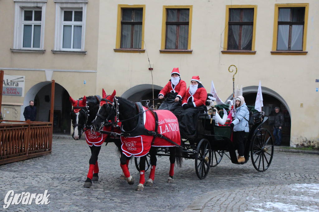 2 tysiące upominków. Dzieło Świętego Mikołaja w akcji