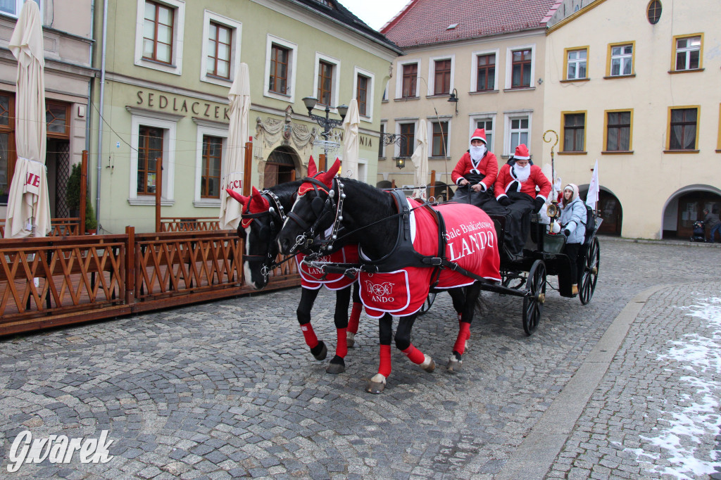 2 tysiące upominków. Dzieło Świętego Mikołaja w akcji