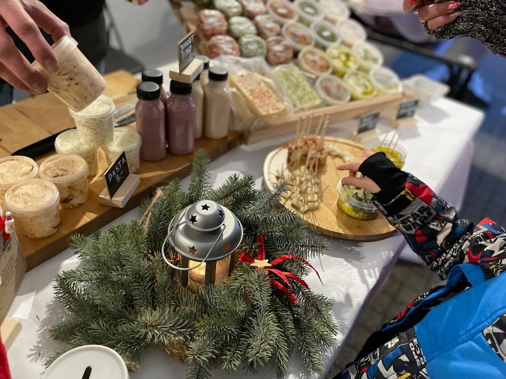 Karuzela, rękodzieło, przysmaki. Jarmark w Piekarach Śląskich