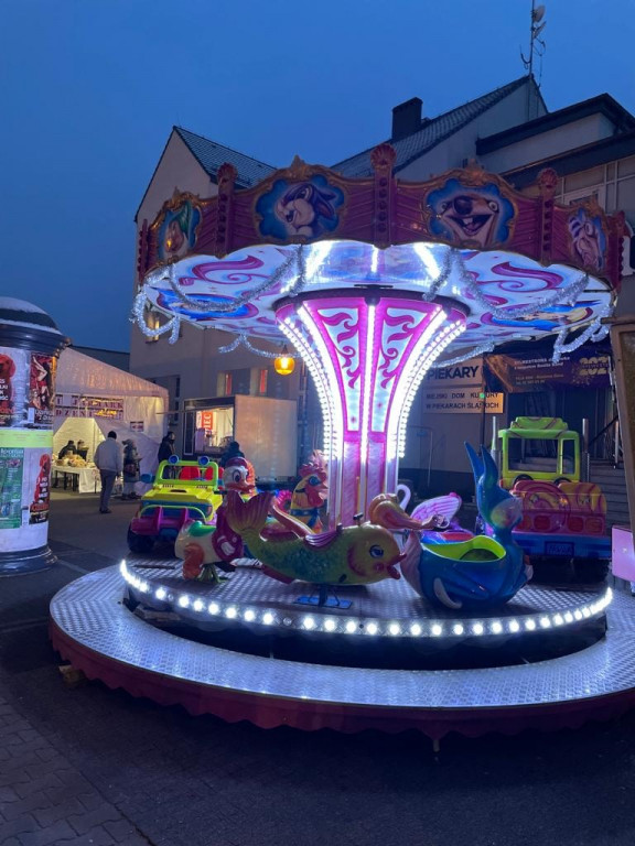 Karuzela, rękodzieło, przysmaki. Jarmark w Piekarach Śląskich