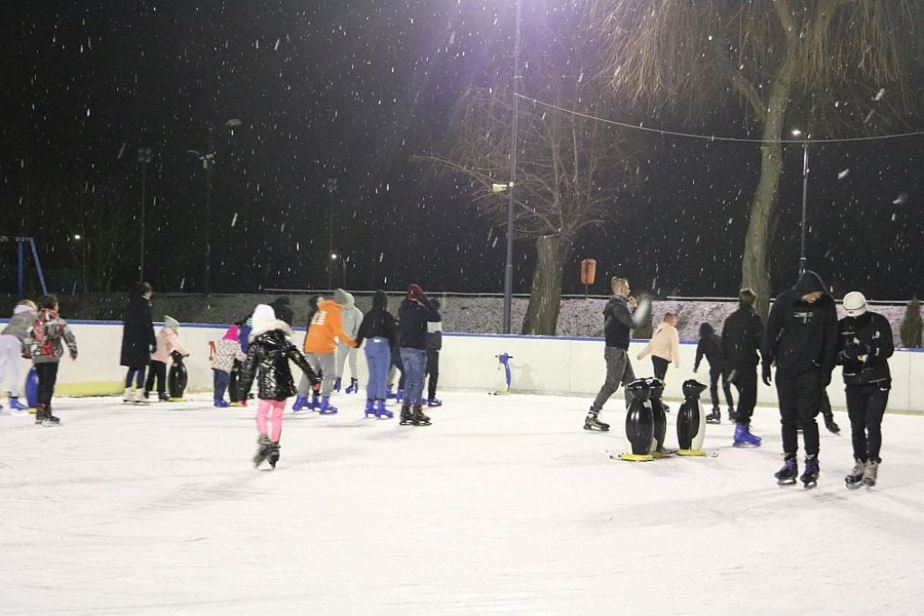 Lodowisko w Piekarach Śląskich już działa