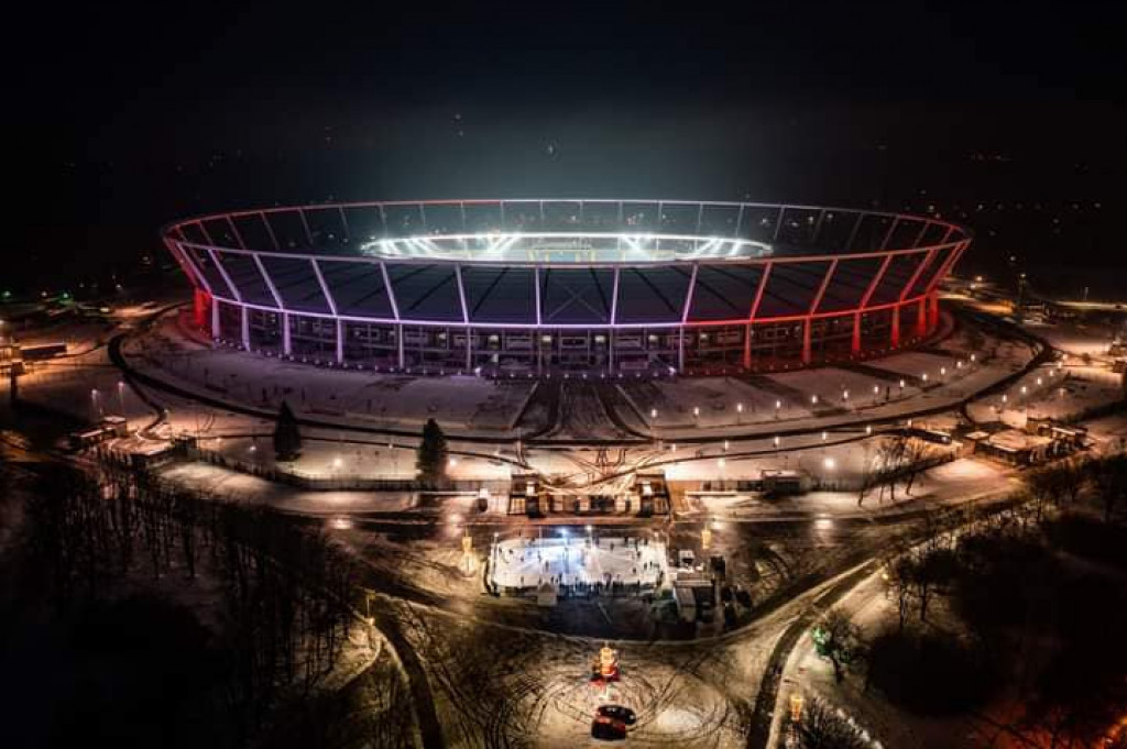 Lodowisko przy Stadionie Śląskim. Wstęp za 1 zł