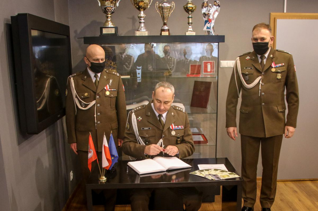 Nowy dowódca 5. Pułku Chemicznego