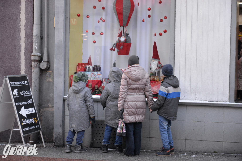 Tarnowskie Góry. Krakowska w świątecznym klimacie
