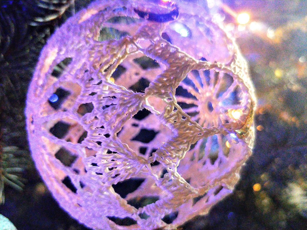 Wspólne strojenie choinki w Orzechu