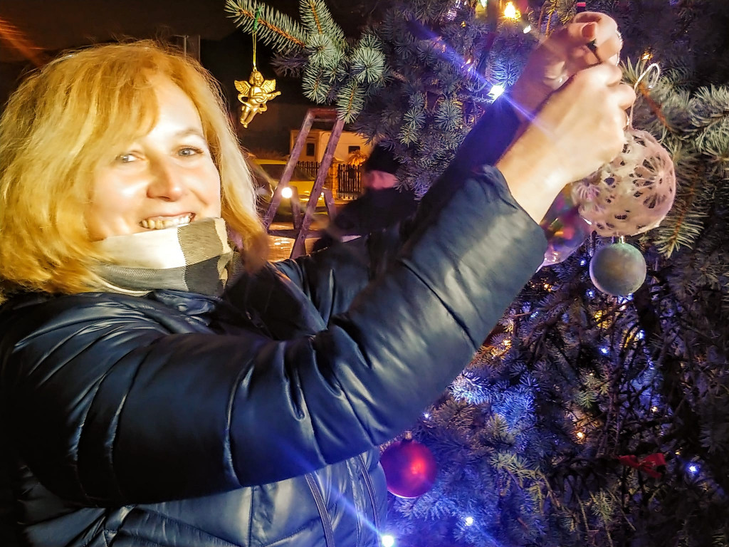 Wspólne strojenie choinki w Orzechu