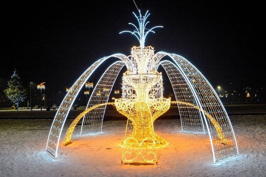 Starostwo prezentuje świąteczne obrazki z gmin