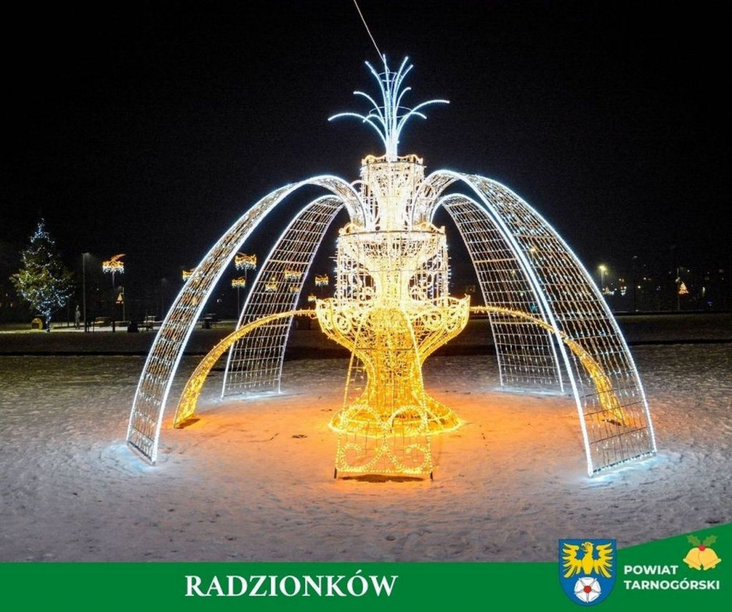 Starostwo prezentuje świąteczne obrazki z gmin