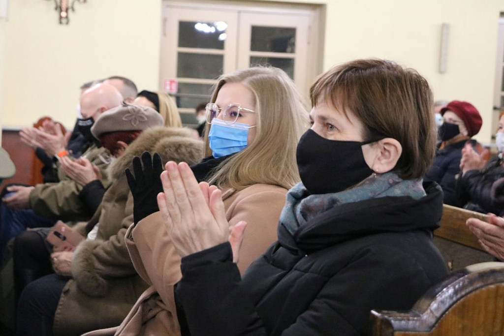 Straż graniczna grała w kościele kolędy