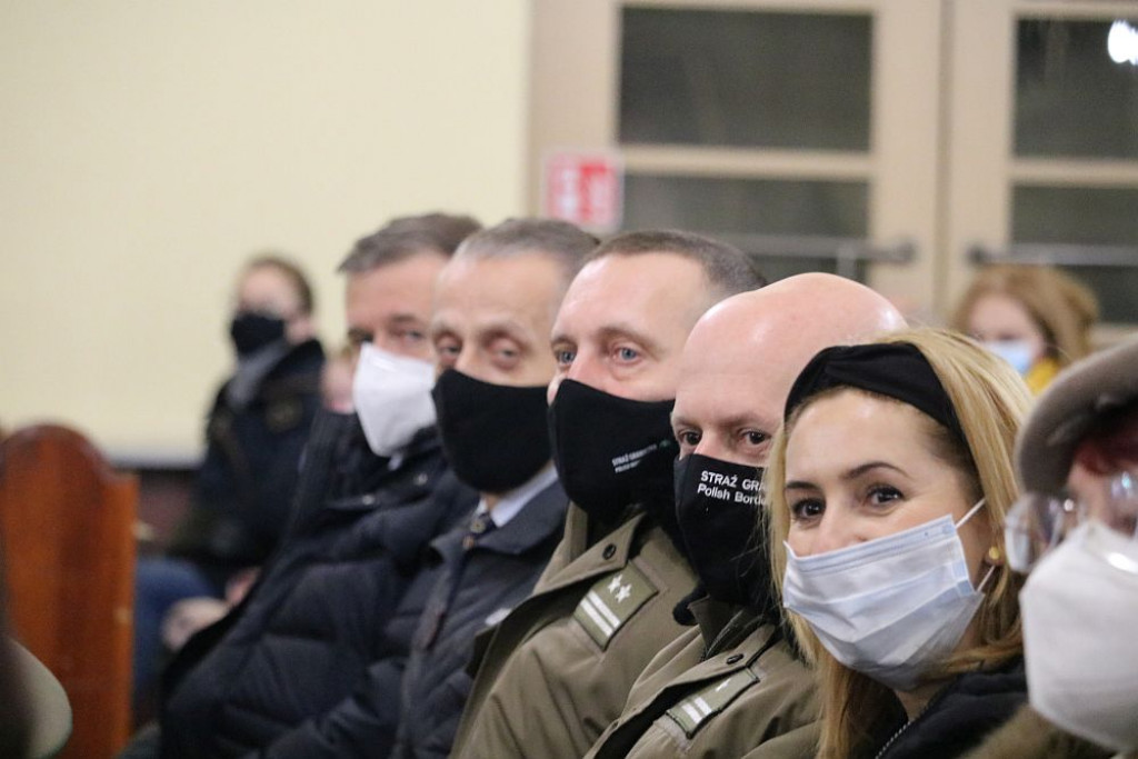 Straż graniczna grała w kościele kolędy