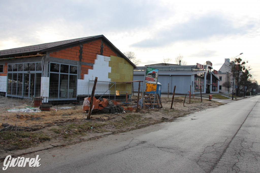 Tarnowskie Góry. Kolejny market Dino, prace w toku