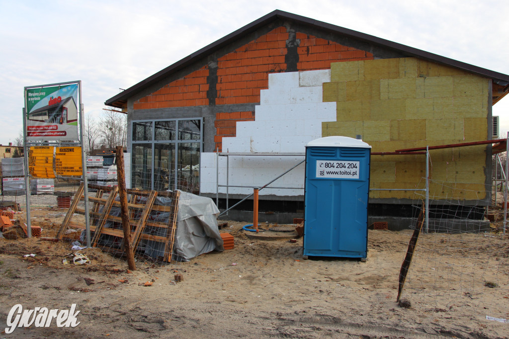 Tarnowskie Góry. Kolejny market Dino, prace w toku