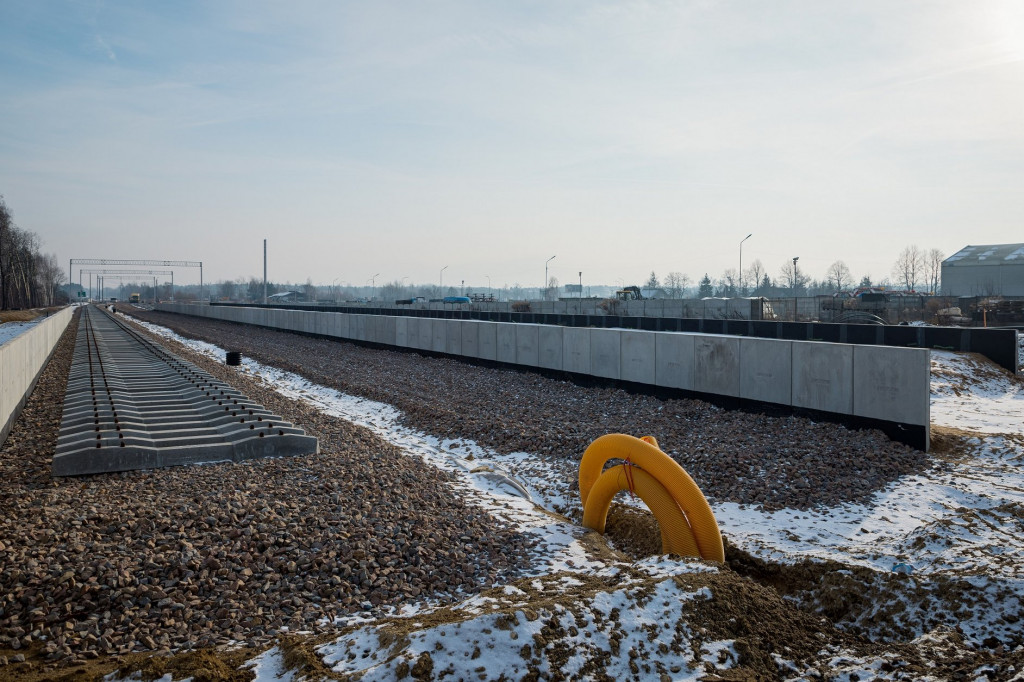 Kolej do Pyrzowic. Budowa wiaduktu i nowa organizacja ruchu