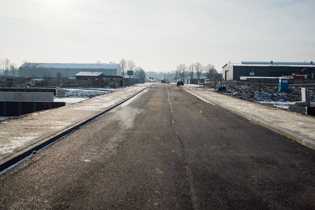 Kolej do Pyrzowic. Budowa wiaduktu i nowa organizacja ruchu