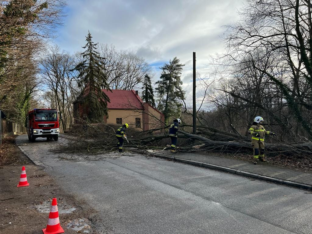 Nadia szaleje w powiecie. Interwencje straży