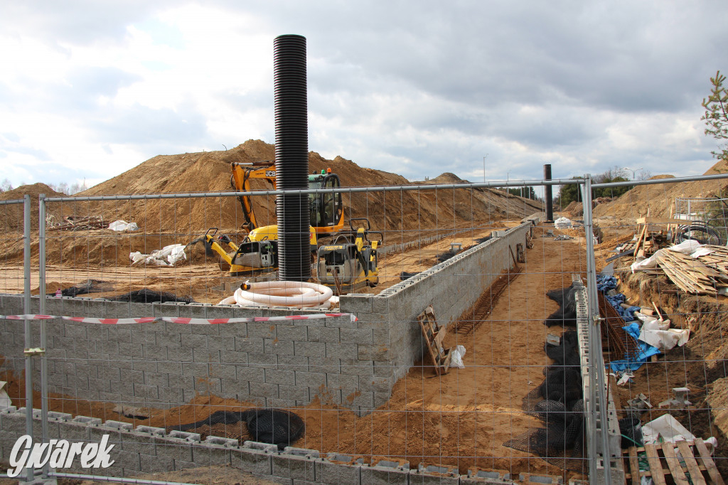 Kolej do Pyrzowic. Prace w Miasteczku Śląskim