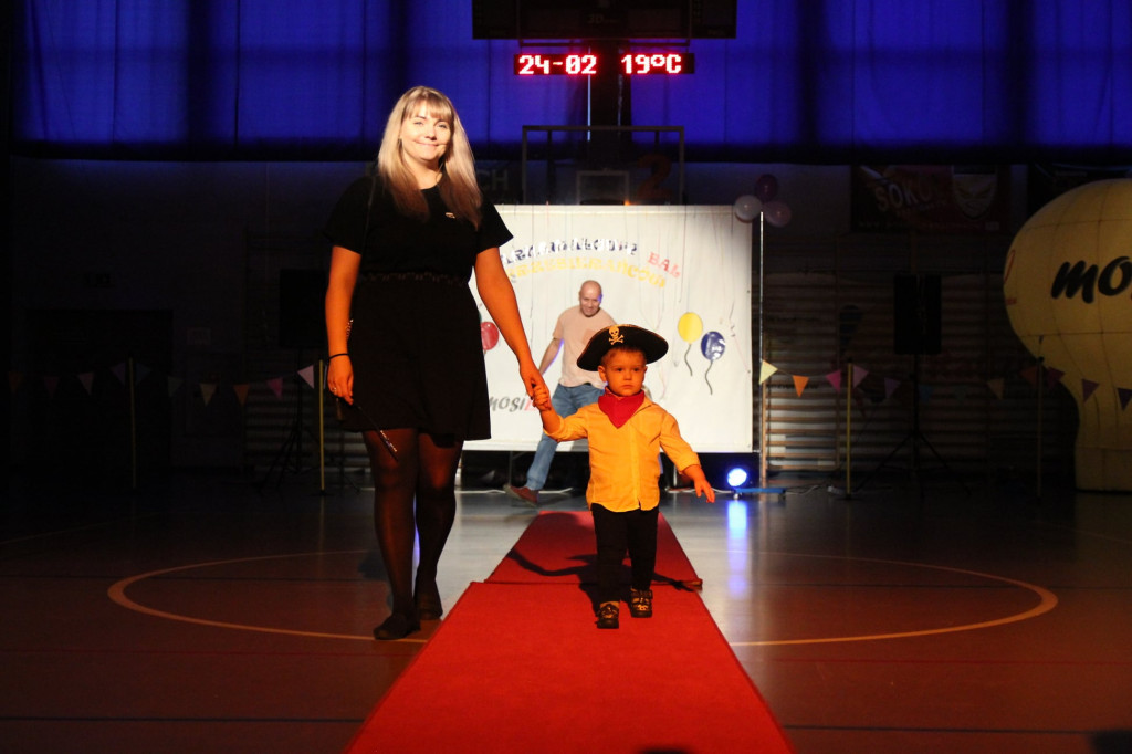 Karnawałowy bal przebierańców w Radzionkowie