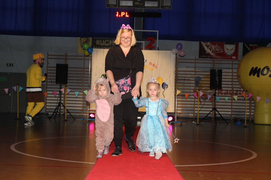 Karnawałowy bal przebierańców w Radzionkowie