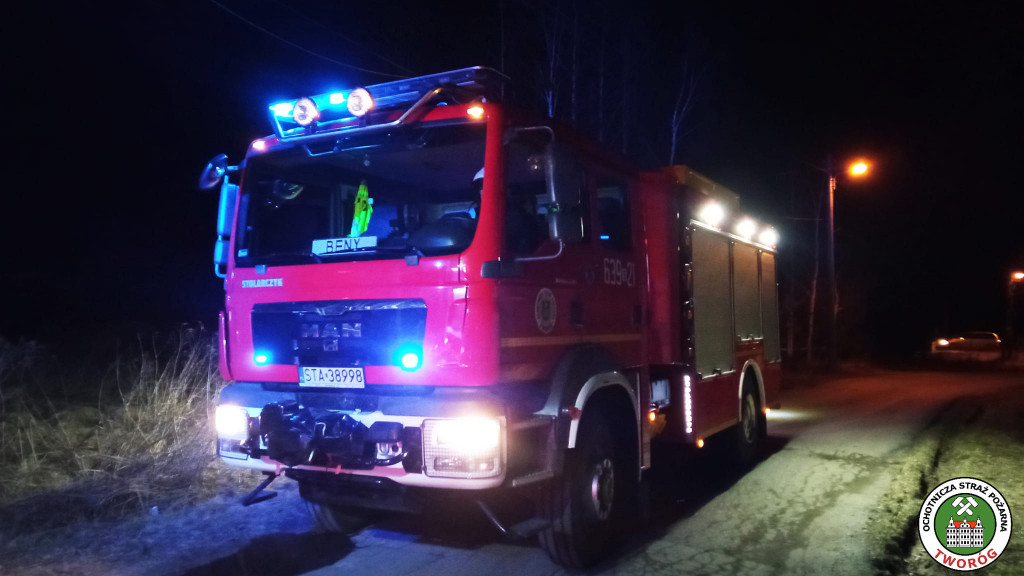 Pożar trawy, na miejscu strażacy z OSP