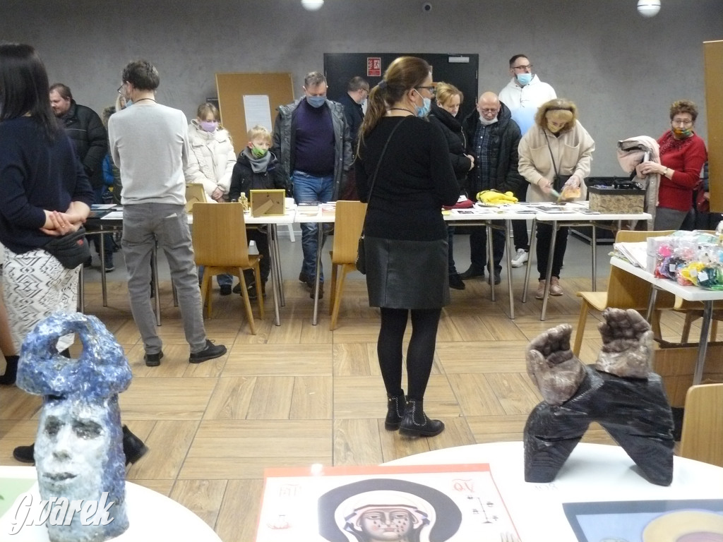 Aukcje, loteria, występy. Wszystko dla szczeniaków