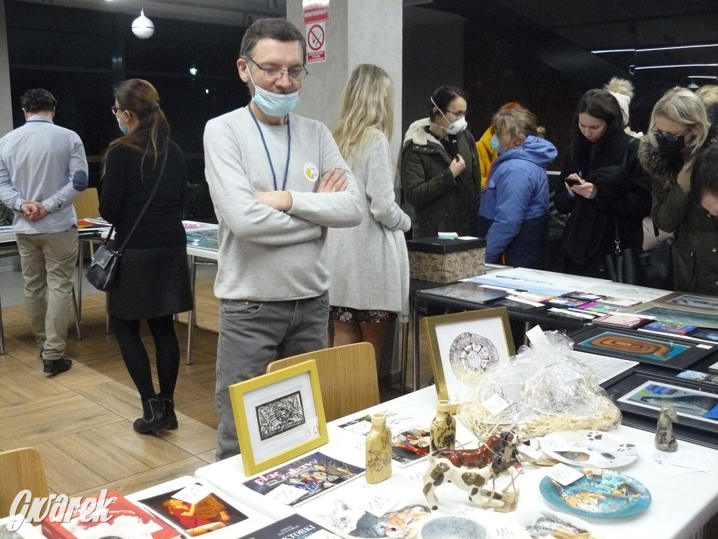 Aukcje, loteria, występy. Wszystko dla szczeniaków