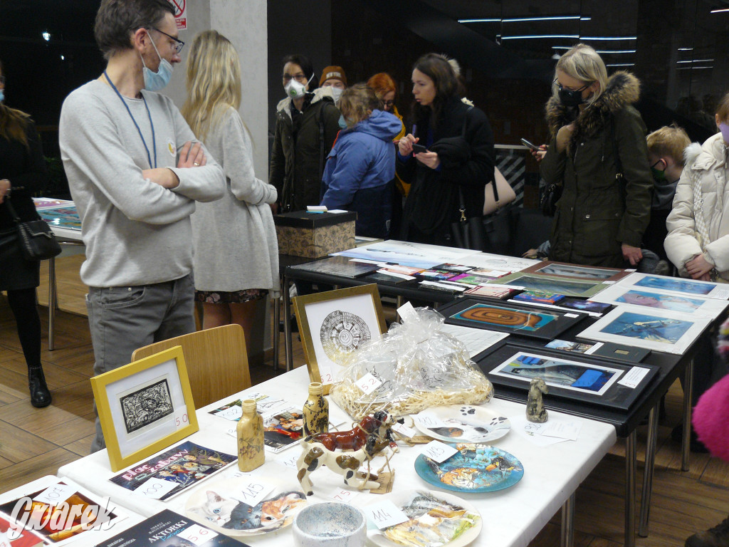 Aukcje, loteria, występy. Wszystko dla szczeniaków