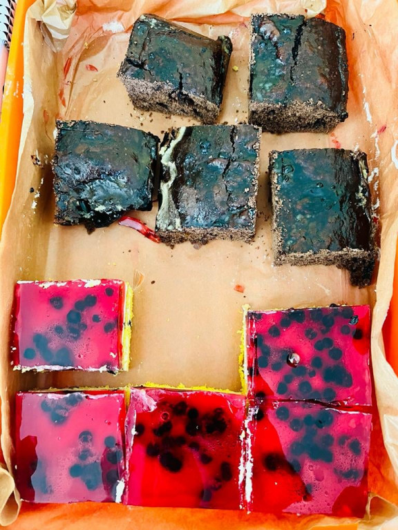 Kiermasz ciast w technikum. Dla Ukrainy