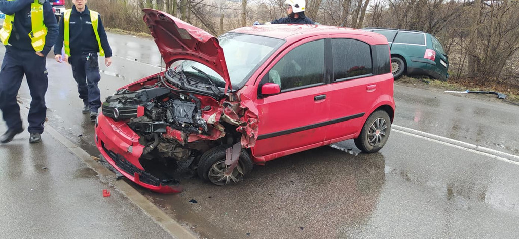 Wypadek w Świerklańcu, zderzenie dwóch samochodów