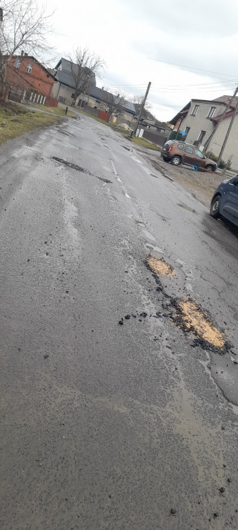 Dziurawa Dworcowa. 200 podpisów