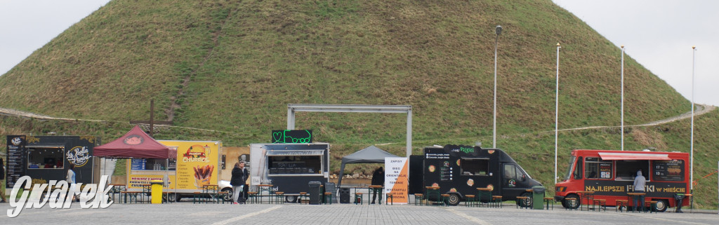 Food trucki pod kopcem