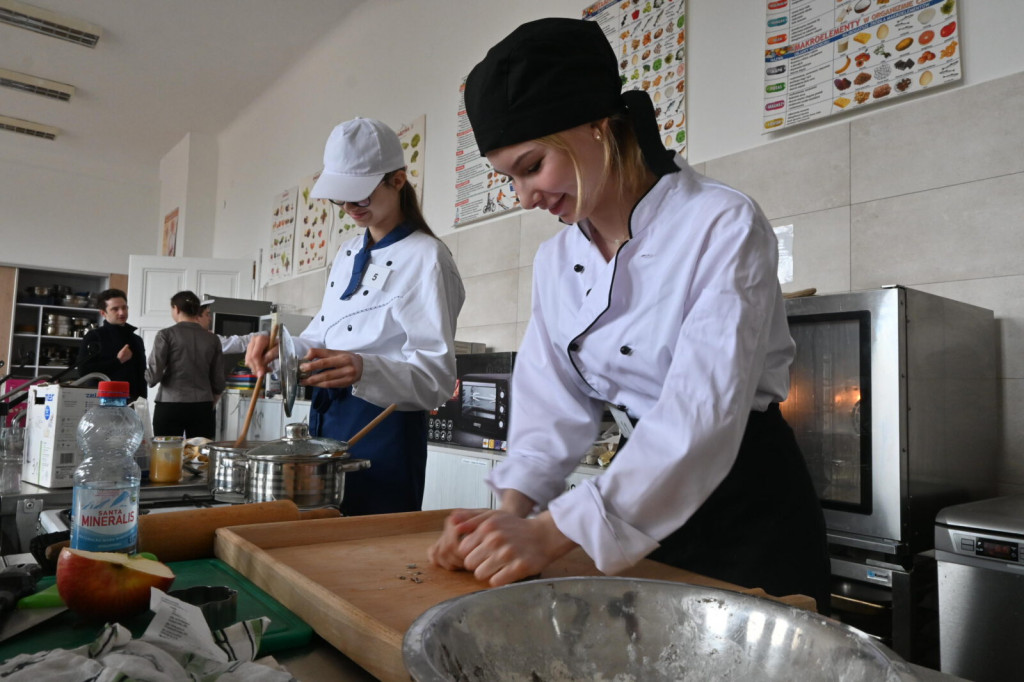 Tarnowskie Góry. Konkurs kulinarny z jabłkiem