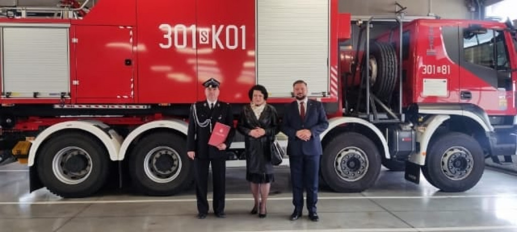 Strażacy odebrali promesy na wozy