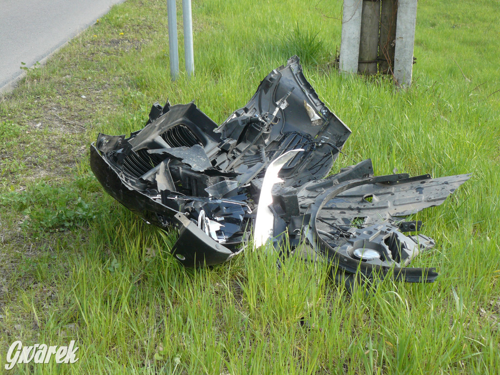 Zderznie bmw z oplem na skrzyżowaniu z obwodnicą