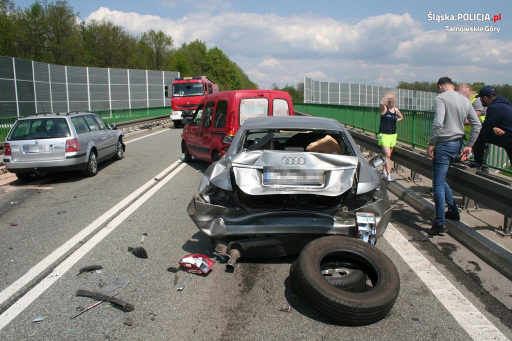 Wypadek z udziałem 6 samochodów