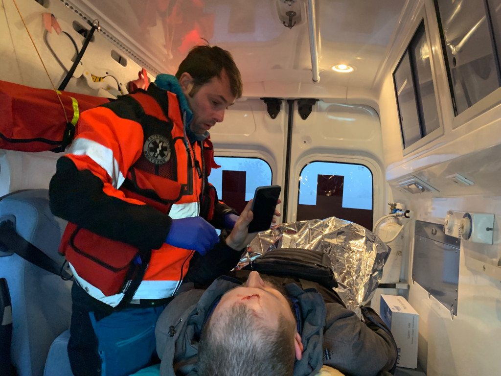 Tarnogórzanin Marcin Feldmann pomaga na Ukrainie