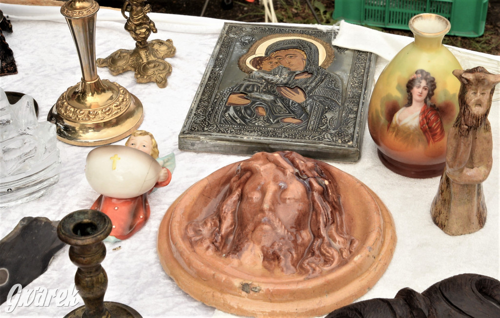 Pchli targ w Tarnowskich Górach