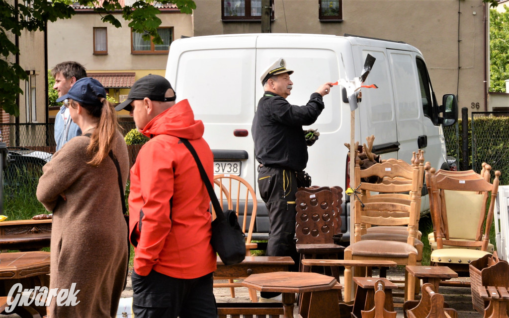 Pchli targ w Tarnowskich Górach