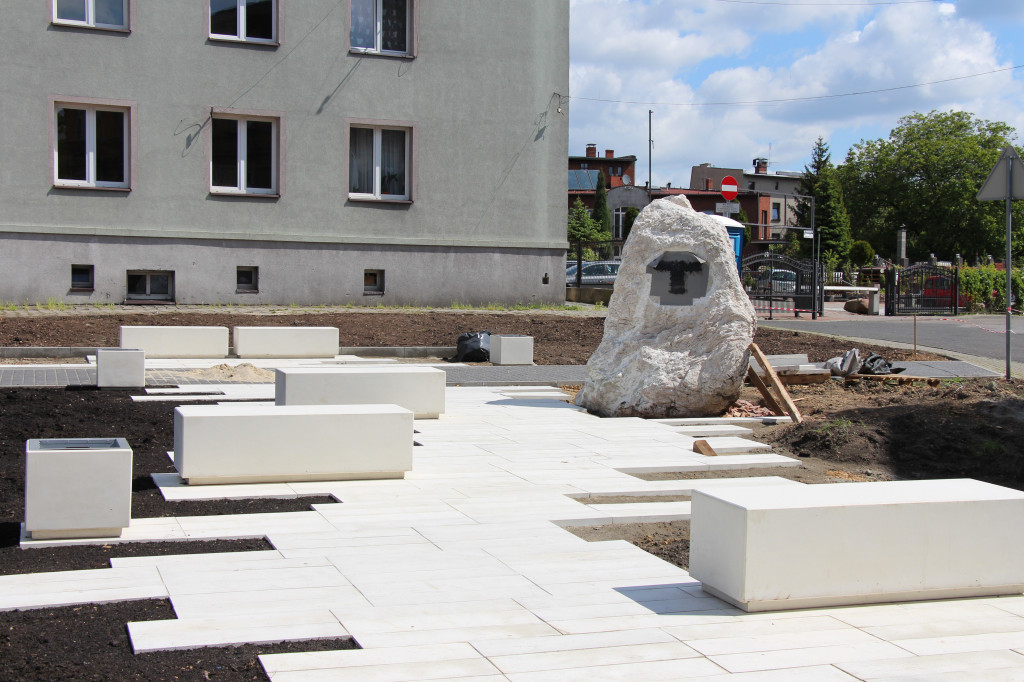 Tarnowskie Góry. Głaz waży osiem ton