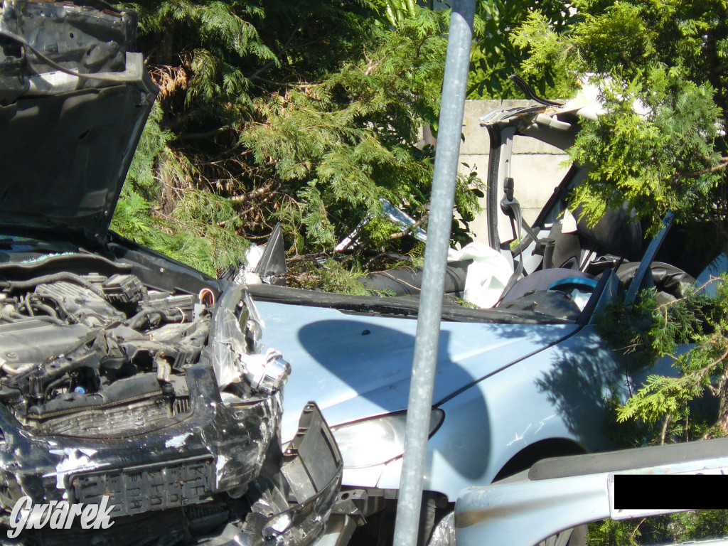 Groźny wypadek na skrzyżowaniu