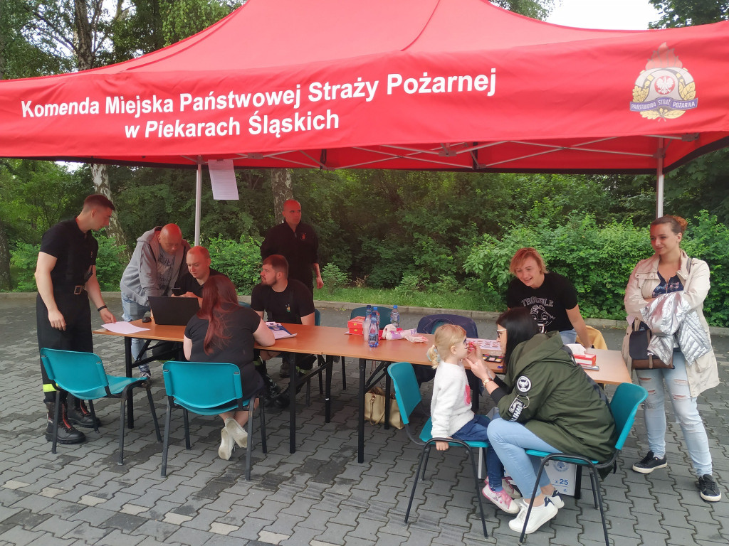Strażacki piknik w Piekarach Śląskich