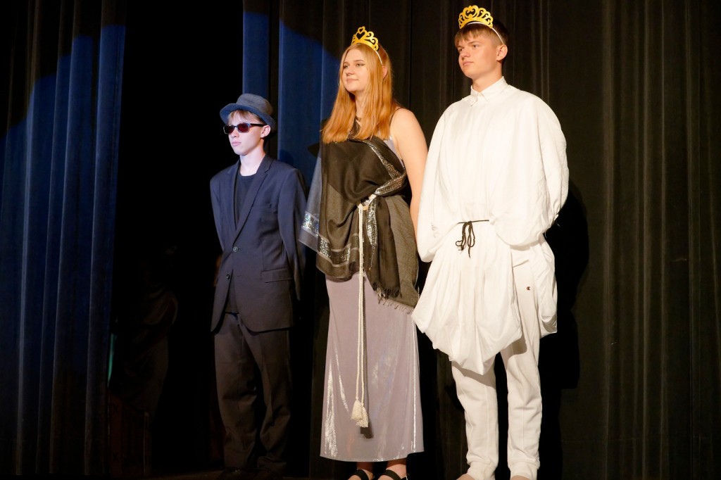 Uczniowie z Radzionkowa wspólnie na scenie