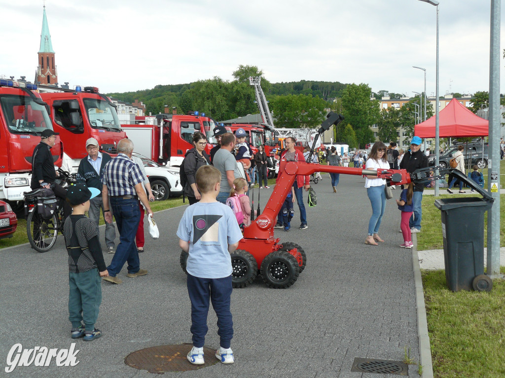 Dni Radzionkowa. Piątek ze strażakami