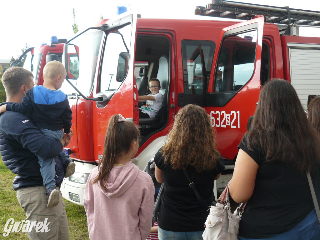 Dni Radzionkowa. Piątek ze strażakami