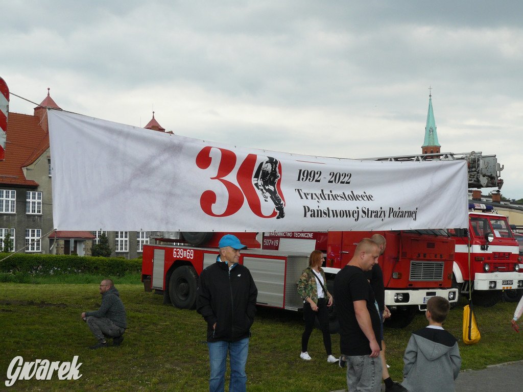 Dni Radzionkowa. Piątek ze strażakami